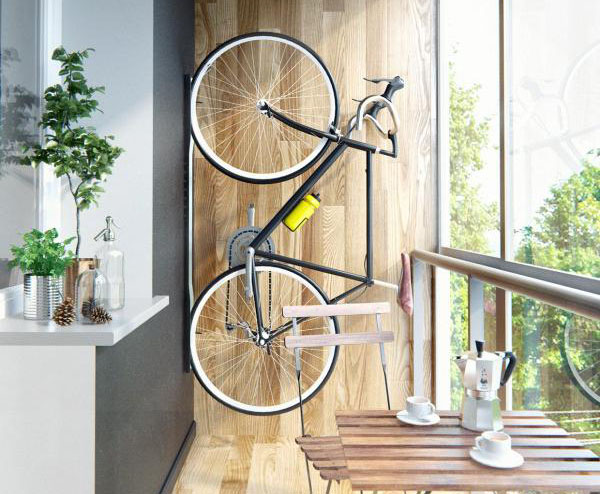 bicikli tárolás az erkélyen